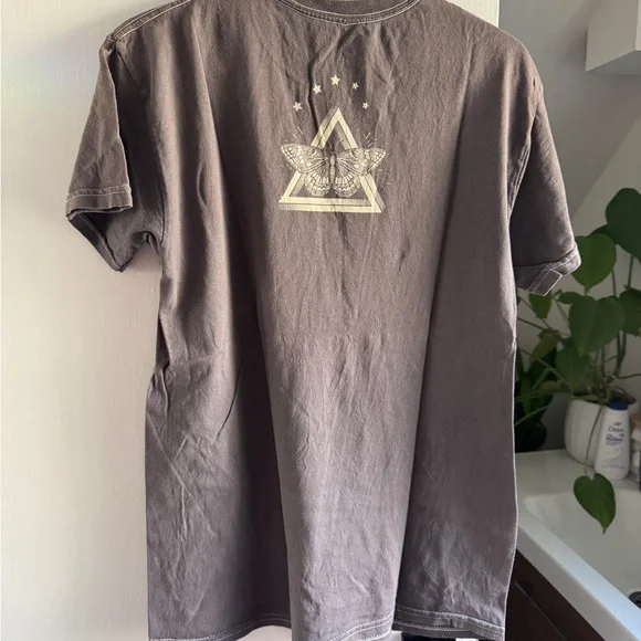 Full Tilt Brown Graphic Tee - Picture 3 of 6